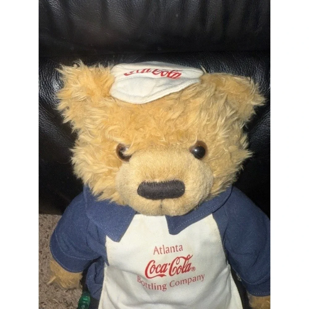 2000 ATLANTA COCA COLA FOUNTAIN BEAR COLLECTION DR JOHN S PEMBEARTON 16.5
